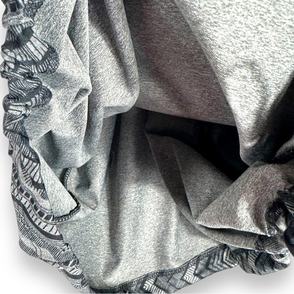 4 for $20 SALE! Fabletics Norwalk Tank w/Built In Bra, Heather Taos Print, XXS - Picture 7 of 11